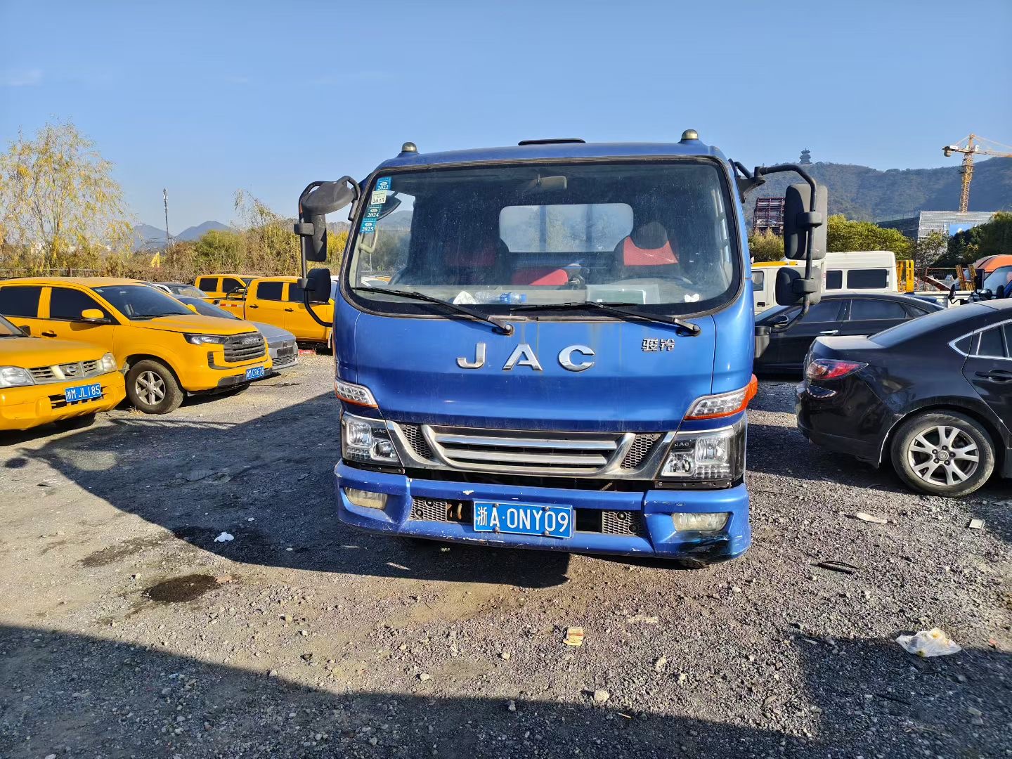Jack truck