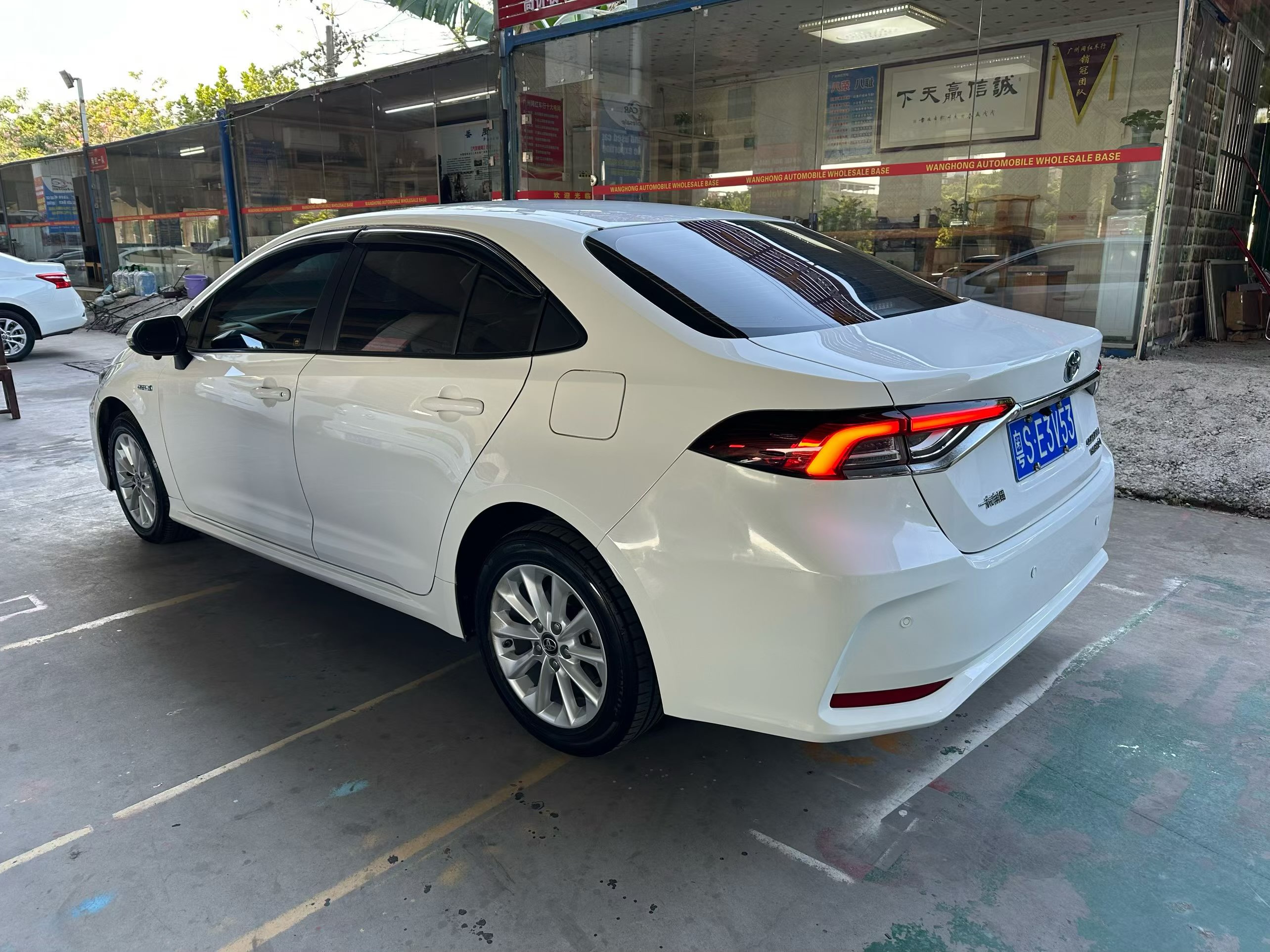 Vehicle image