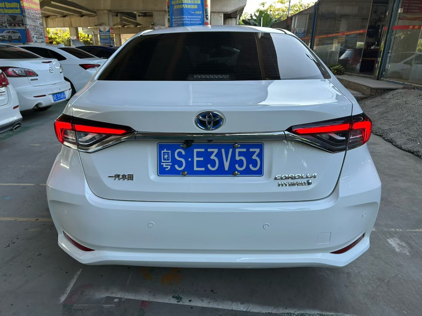Vehicle image