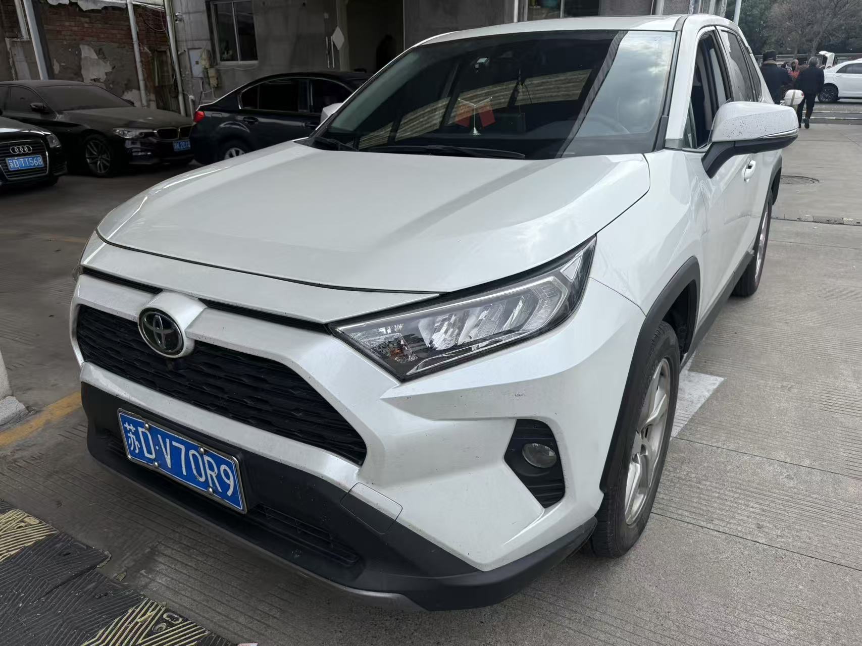 Vehicle image