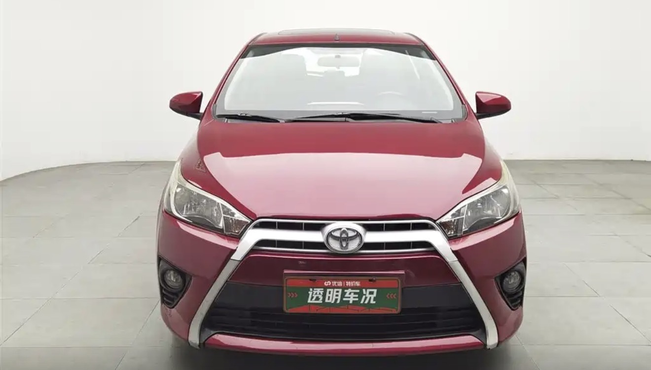 2014 Toyota Yaris L